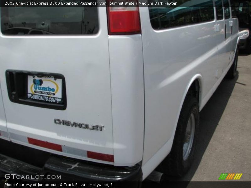 Summit White / Medium Dark Pewter 2003 Chevrolet Express 3500 Extended Passenger Van
