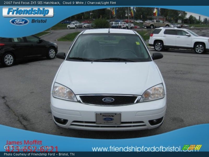 Cloud 9 White / Charcoal/Light Flint 2007 Ford Focus ZX5 SES Hatchback