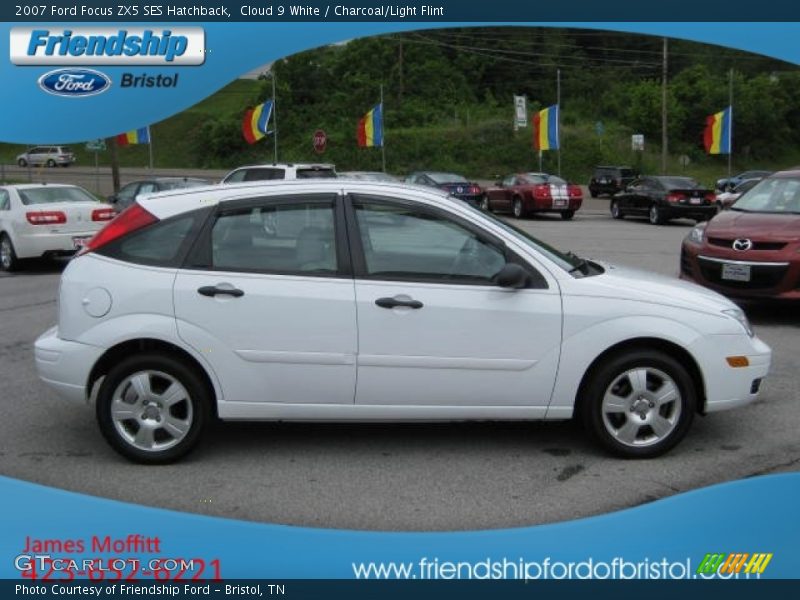 Cloud 9 White / Charcoal/Light Flint 2007 Ford Focus ZX5 SES Hatchback