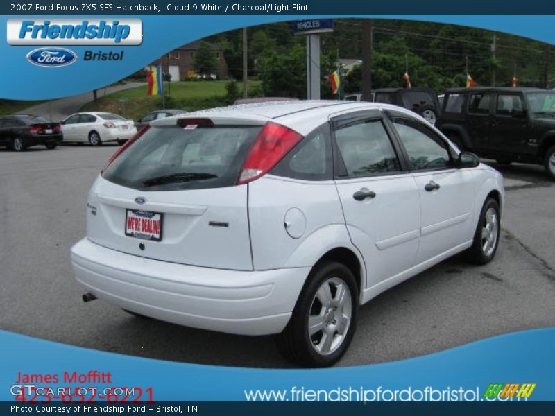 Cloud 9 White / Charcoal/Light Flint 2007 Ford Focus ZX5 SES Hatchback