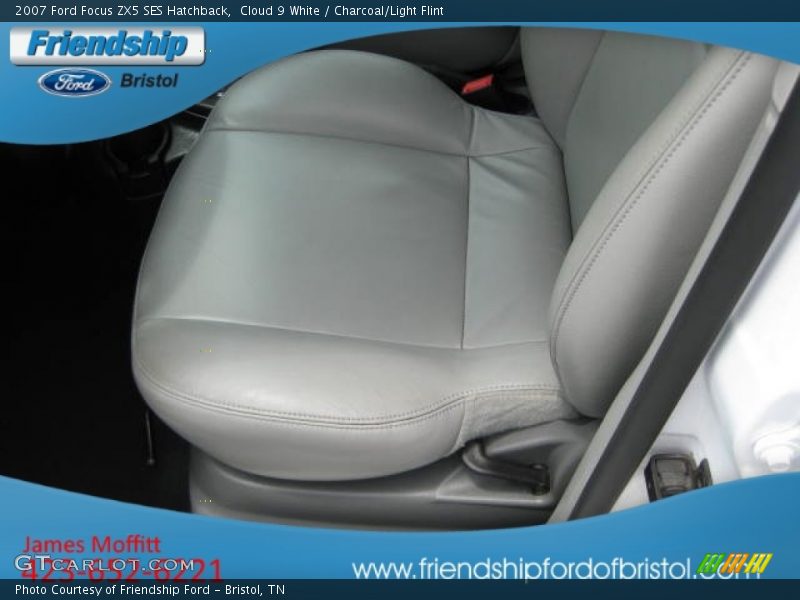 Cloud 9 White / Charcoal/Light Flint 2007 Ford Focus ZX5 SES Hatchback