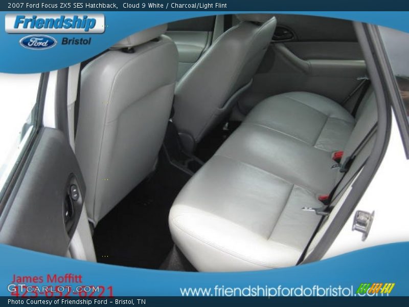 Cloud 9 White / Charcoal/Light Flint 2007 Ford Focus ZX5 SES Hatchback