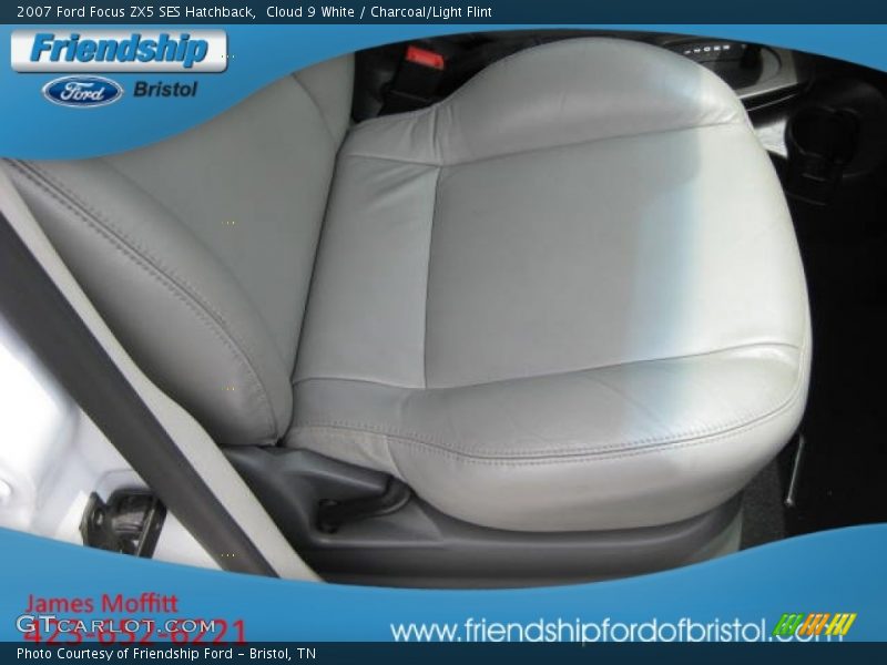 Cloud 9 White / Charcoal/Light Flint 2007 Ford Focus ZX5 SES Hatchback