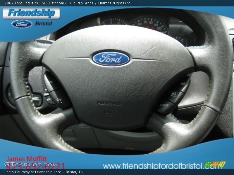 Cloud 9 White / Charcoal/Light Flint 2007 Ford Focus ZX5 SES Hatchback