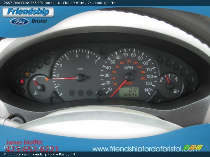 Cloud 9 White / Charcoal/Light Flint 2007 Ford Focus ZX5 SES Hatchback