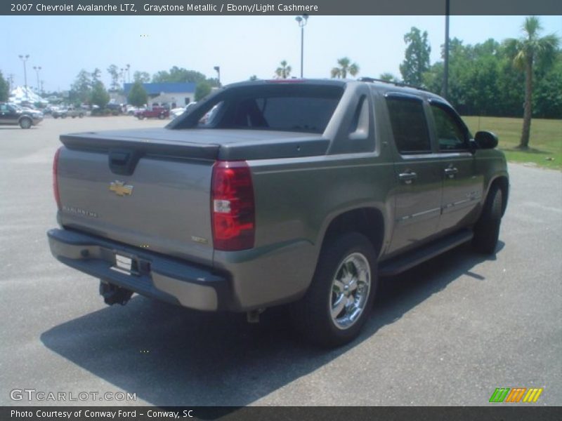 Graystone Metallic / Ebony/Light Cashmere 2007 Chevrolet Avalanche LTZ