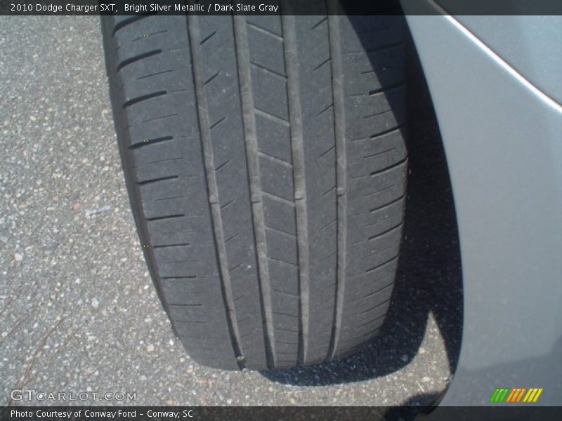 Bright Silver Metallic / Dark Slate Gray 2010 Dodge Charger SXT
