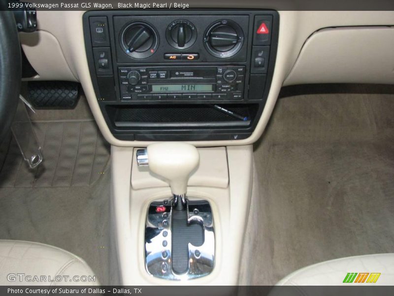 Black Magic Pearl / Beige 1999 Volkswagen Passat GLS Wagon