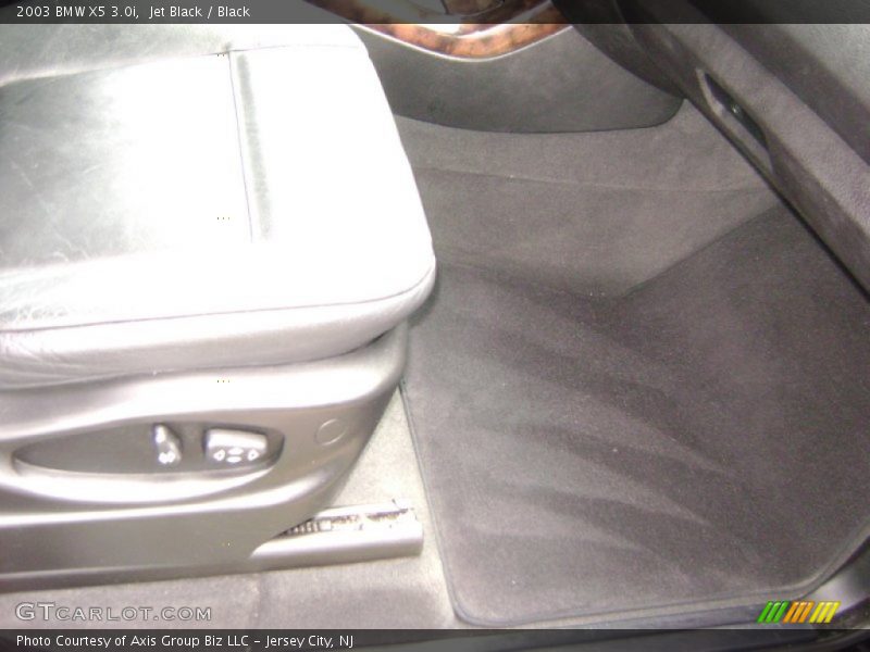 Jet Black / Black 2003 BMW X5 3.0i