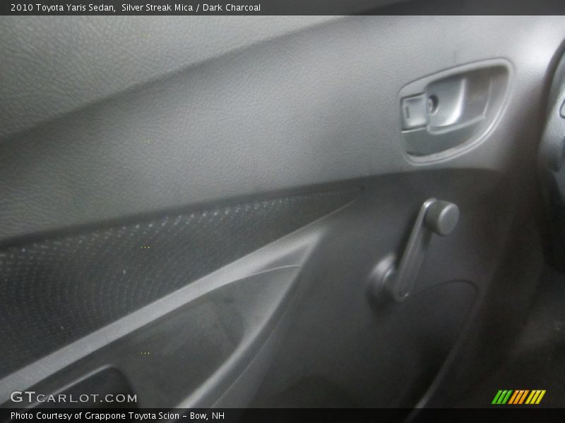 Silver Streak Mica / Dark Charcoal 2010 Toyota Yaris Sedan