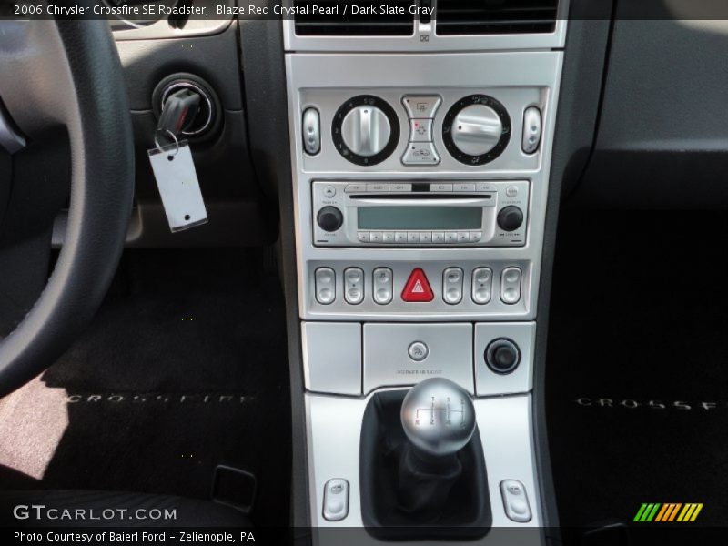 Controls of 2006 Crossfire SE Roadster