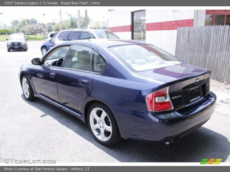 Regal Blue Pearl / Ivory 2007 Subaru Legacy 2.5i Sedan