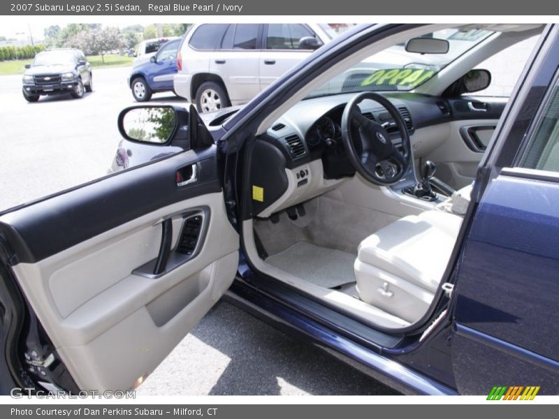 Regal Blue Pearl / Ivory 2007 Subaru Legacy 2.5i Sedan