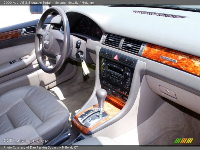 Melange Metallic / Melange 2000 Audi A6 2.8 quattro Sedan