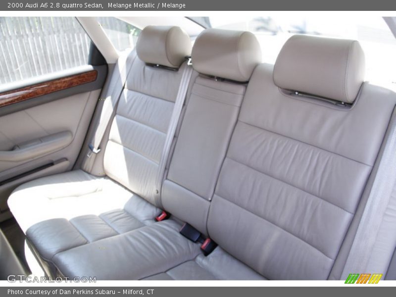 Melange Metallic / Melange 2000 Audi A6 2.8 quattro Sedan