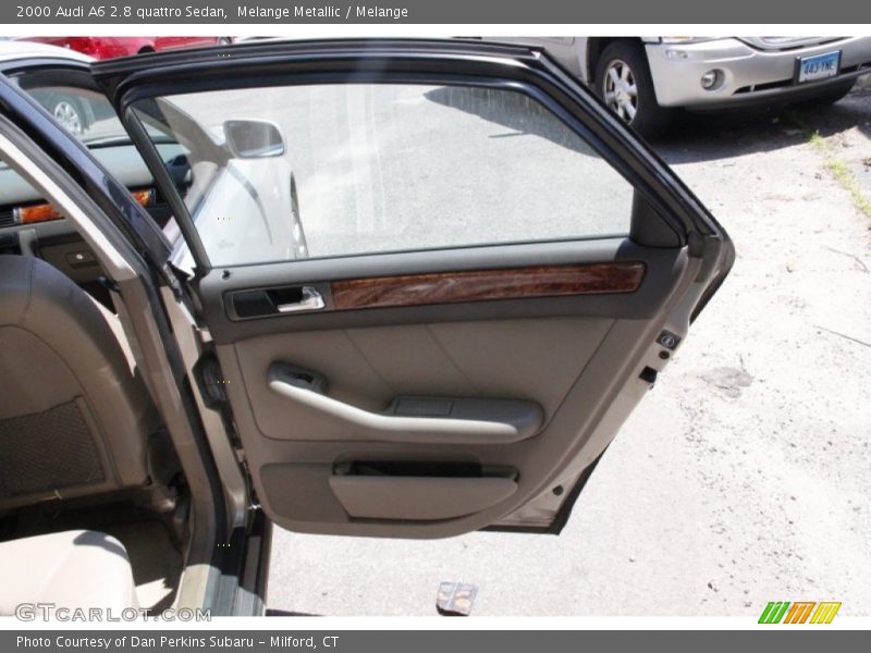 Melange Metallic / Melange 2000 Audi A6 2.8 quattro Sedan