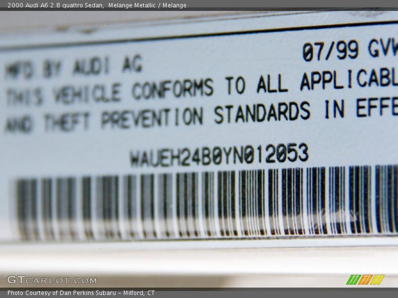 Melange Metallic / Melange 2000 Audi A6 2.8 quattro Sedan