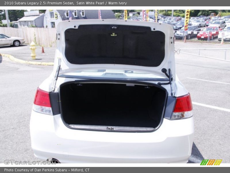 Satin White Pearl / Warm Ivory 2010 Subaru Legacy 2.5i Premium Sedan