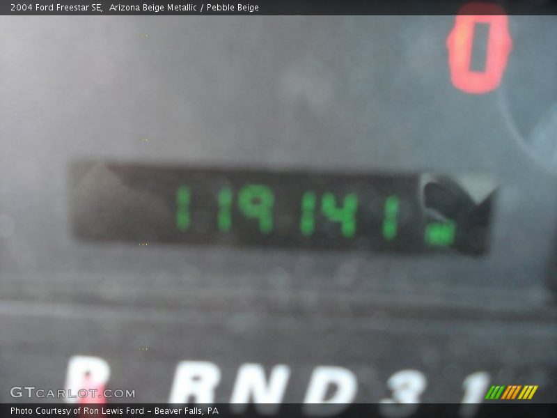 Arizona Beige Metallic / Pebble Beige 2004 Ford Freestar SE