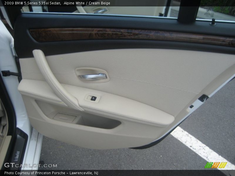 Alpine White / Cream Beige 2009 BMW 5 Series 535xi Sedan