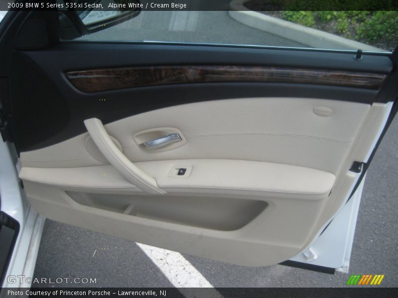 Alpine White / Cream Beige 2009 BMW 5 Series 535xi Sedan