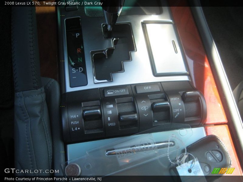 Twilight Gray Metallic / Dark Gray 2008 Lexus LX 570