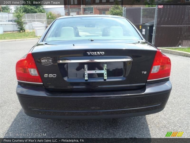 Black / Light Taupe 2005 Volvo S80 T6