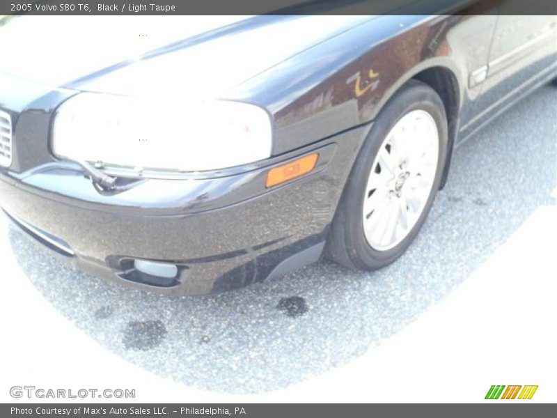 Black / Light Taupe 2005 Volvo S80 T6