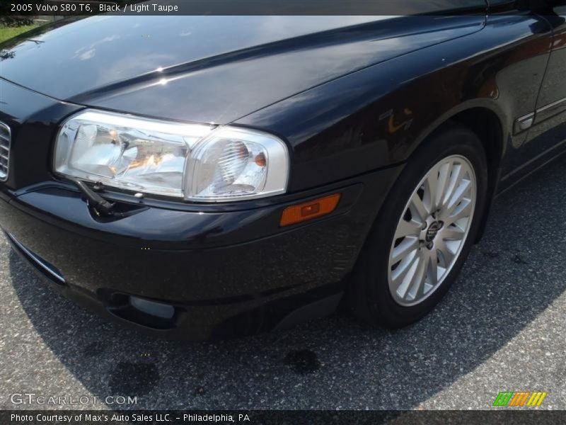 Black / Light Taupe 2005 Volvo S80 T6