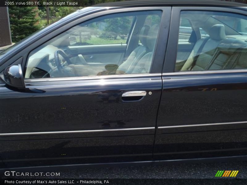 Black / Light Taupe 2005 Volvo S80 T6
