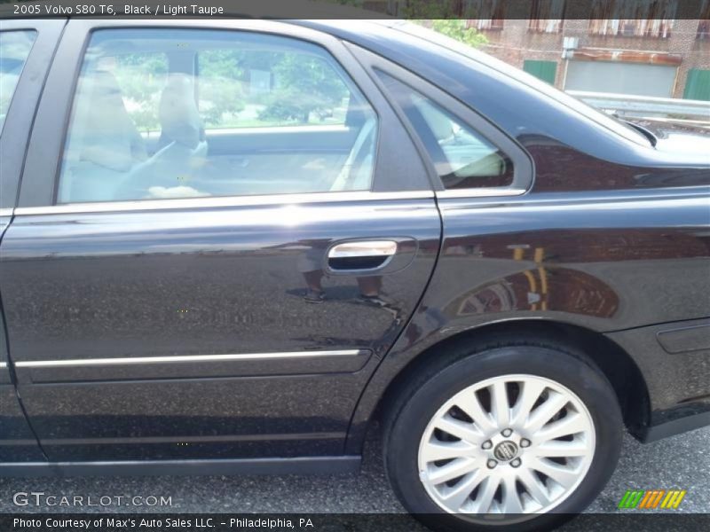 Black / Light Taupe 2005 Volvo S80 T6