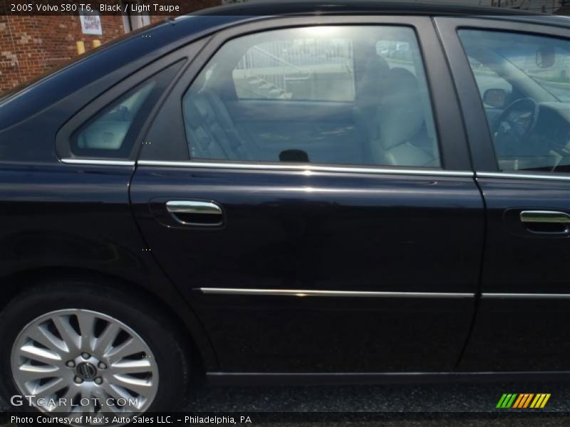 Black / Light Taupe 2005 Volvo S80 T6
