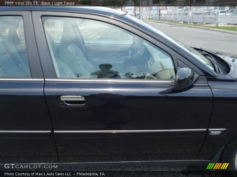 Black / Light Taupe 2005 Volvo S80 T6