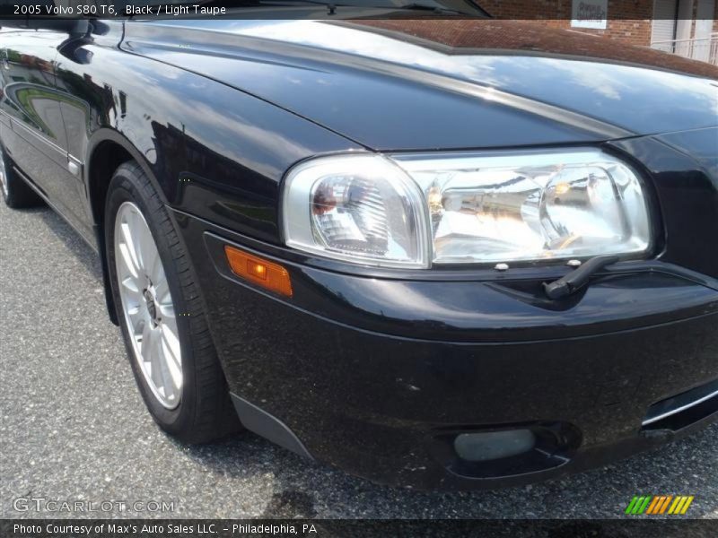 Black / Light Taupe 2005 Volvo S80 T6