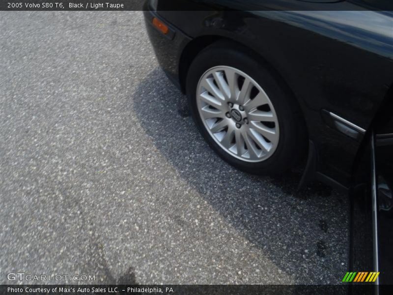 Black / Light Taupe 2005 Volvo S80 T6
