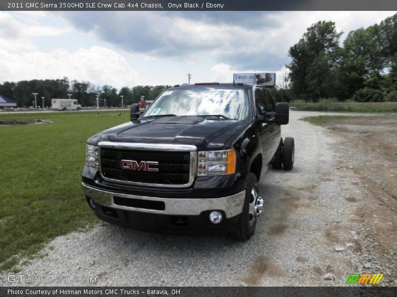 Onyx Black / Ebony 2011 GMC Sierra 3500HD SLE Crew Cab 4x4 Chassis