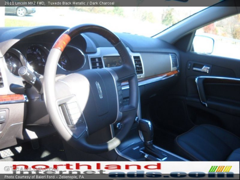 Tuxedo Black Metallic / Dark Charcoal 2011 Lincoln MKZ FWD