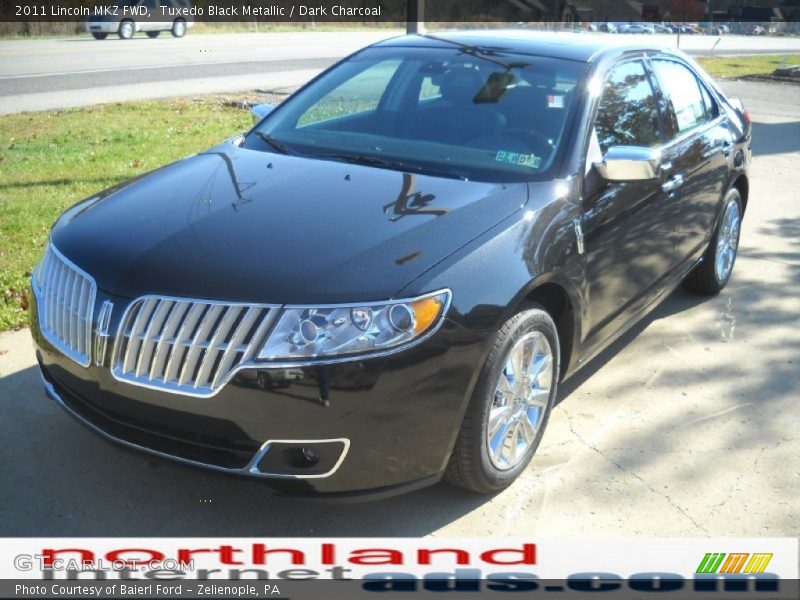 Tuxedo Black Metallic / Dark Charcoal 2011 Lincoln MKZ FWD