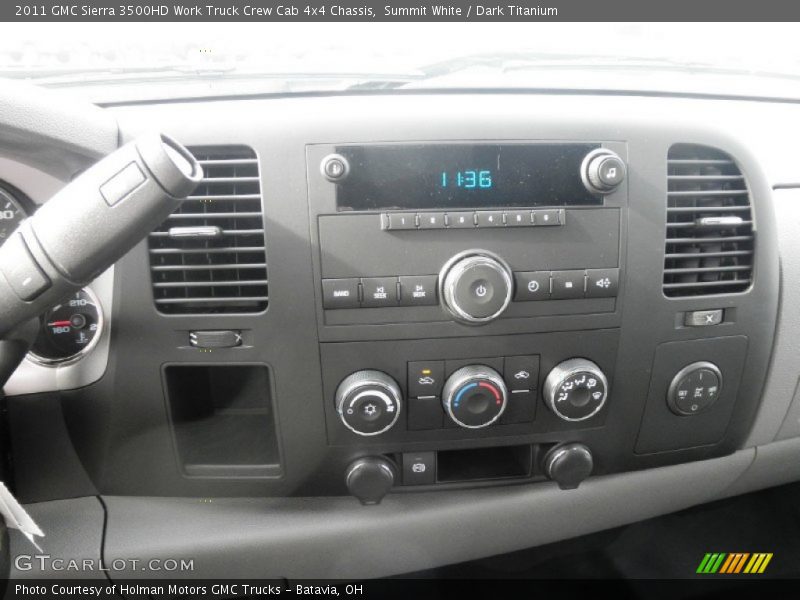Controls of 2011 Sierra 3500HD Work Truck Crew Cab 4x4 Chassis