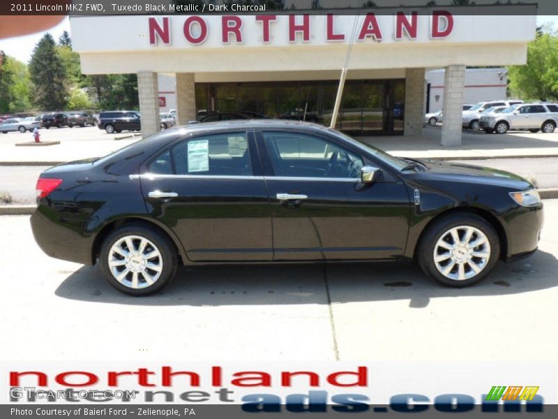 Tuxedo Black Metallic / Dark Charcoal 2011 Lincoln MKZ FWD