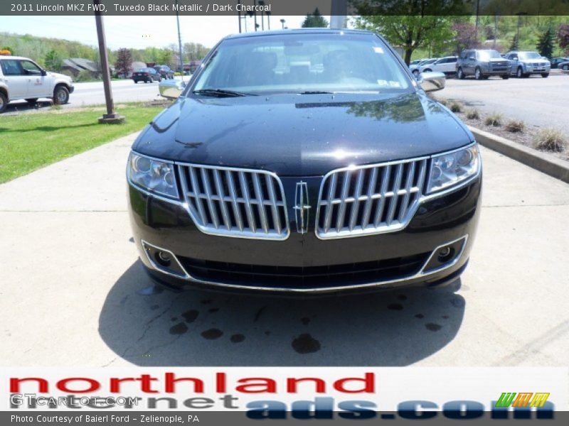 Tuxedo Black Metallic / Dark Charcoal 2011 Lincoln MKZ FWD