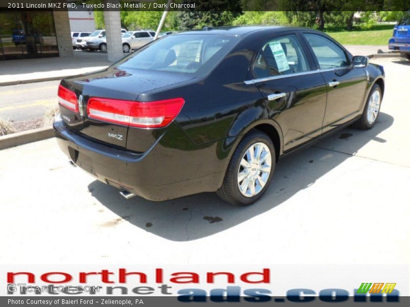 Tuxedo Black Metallic / Dark Charcoal 2011 Lincoln MKZ FWD