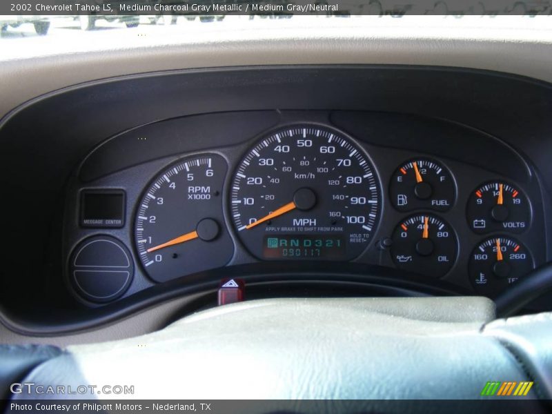 Medium Charcoal Gray Metallic / Medium Gray/Neutral 2002 Chevrolet Tahoe LS
