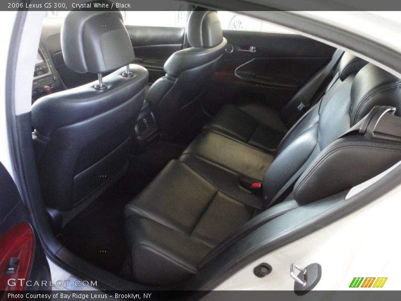 Crystal White / Black 2006 Lexus GS 300