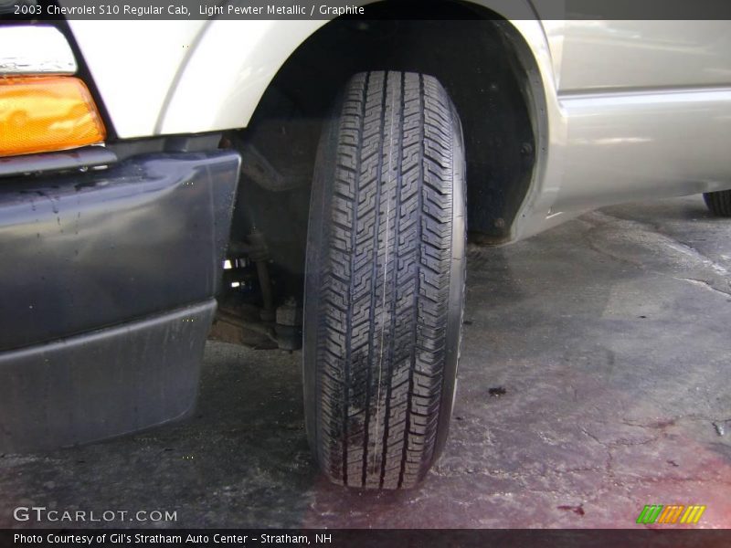 Light Pewter Metallic / Graphite 2003 Chevrolet S10 Regular Cab