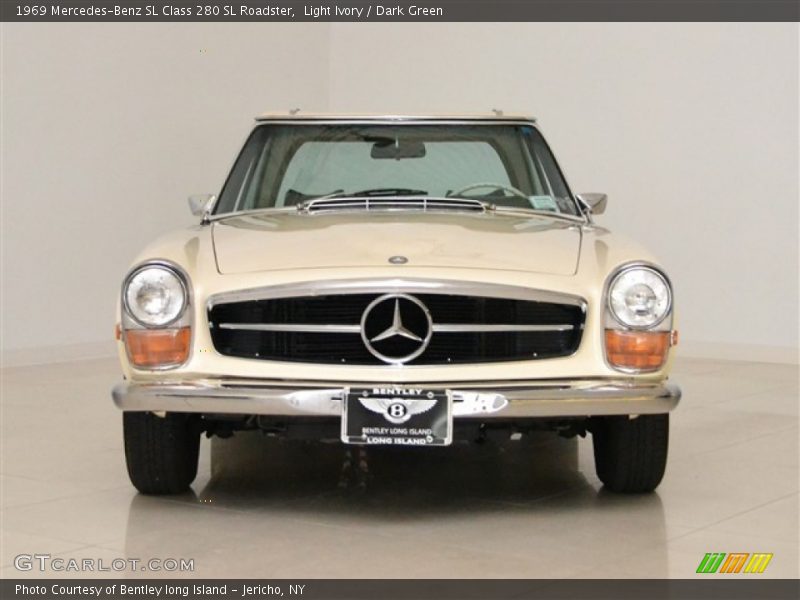 Light Ivory / Dark Green 1969 Mercedes-Benz SL Class 280 SL Roadster