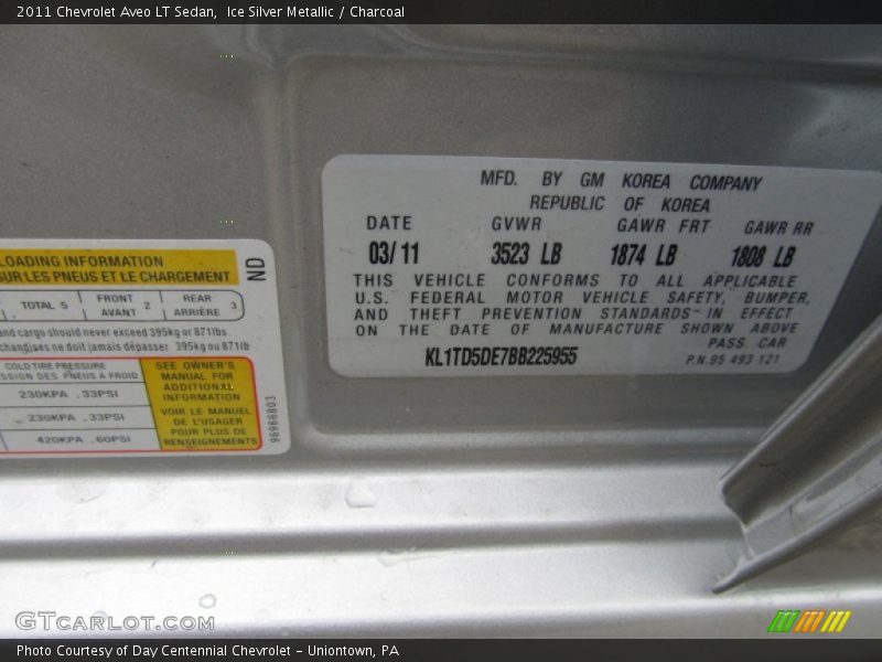 Ice Silver Metallic / Charcoal 2011 Chevrolet Aveo LT Sedan