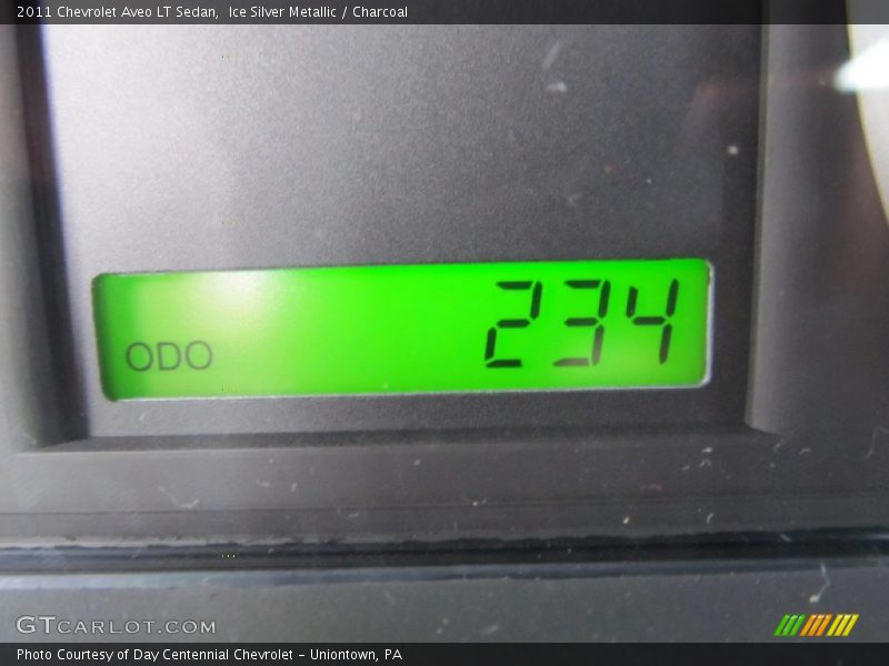 Ice Silver Metallic / Charcoal 2011 Chevrolet Aveo LT Sedan