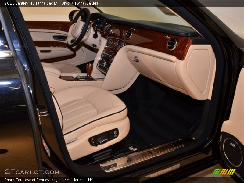  2011 Mulsanne Sedan Twine/Beluga Interior