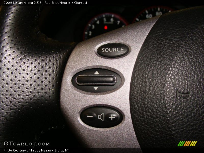 Red Brick Metallic / Charcoal 2009 Nissan Altima 2.5 S